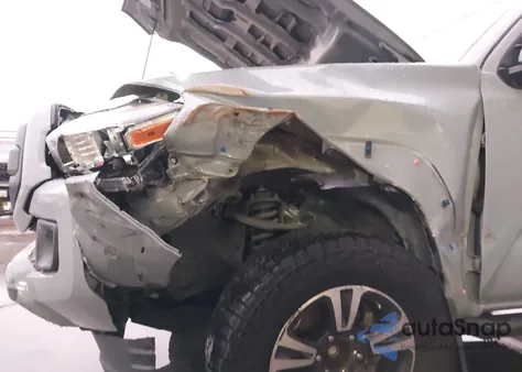 2019 Toyota Tacoma Trd Sport z USA, uszkodzony, nr VIN 3TMAZ5CN7KM111403